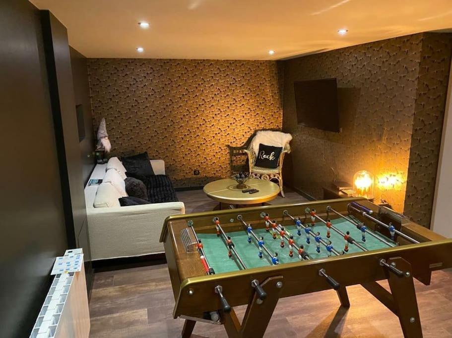 Ferme De Chenezeau - 15 Personnes , 7 Chambres جوراردُميه المظهر الخارجي الصورة